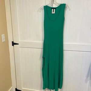 Bcbgmaxazria EUC green maxi dress size XXS